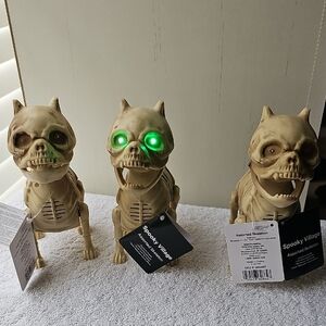 New Spooky Village Halloween Skeleton Animated Scary Bark Green Eyes Moving Part